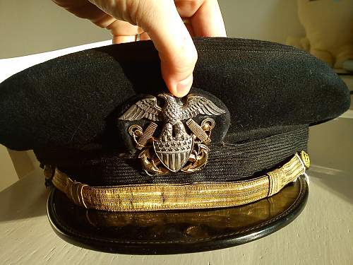 US Navy visor: What is this?