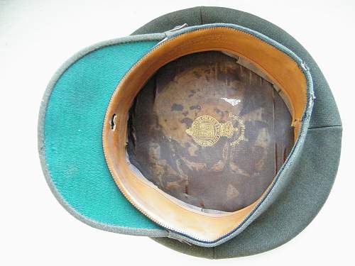 British officers pre war SD cap