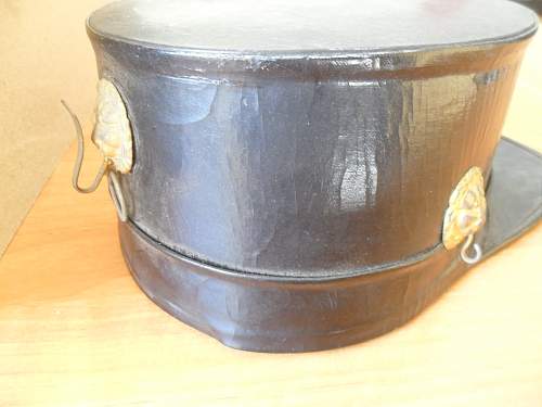 Q: Unknown  Belgian army hat (Kepi?)