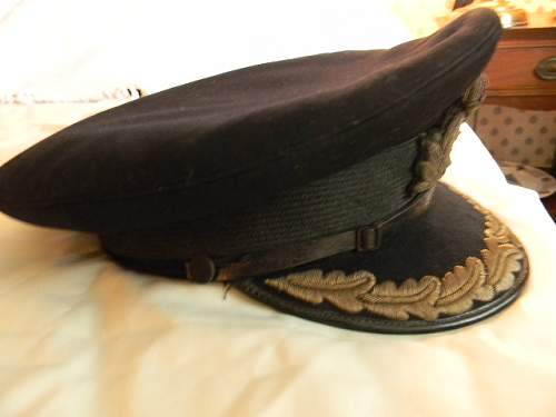 WWII Royal Navy  Senior Officer Visor cap