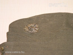 Canadian cap (1942) (to which unit belongs this cap badge?)