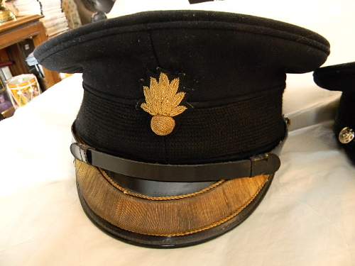 Foot Guards Officer's dress visor caps