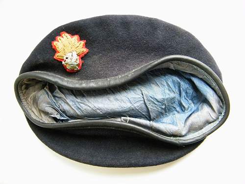 Royal Welsh Fusiliers officers beret with bullion badge