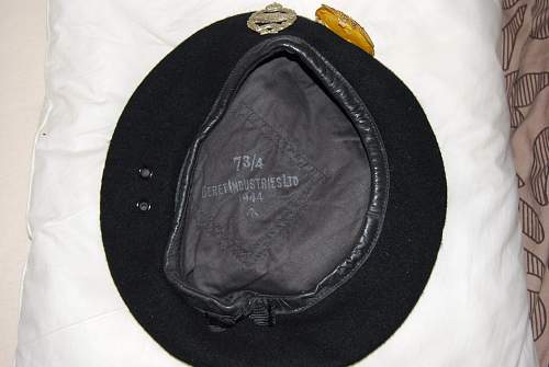 The Royal Tank Regt black beret