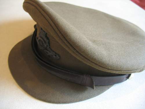 Royal Artillery peaked cap wartime/postwar?