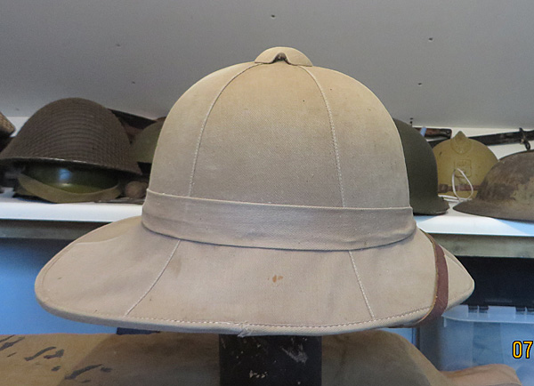 Wolseley sun Helmet 1942