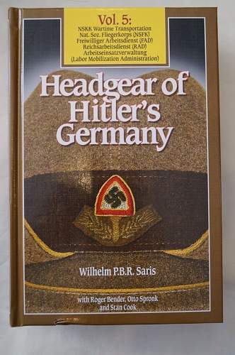 Recommended Soft Headgear Collecting Reference Books