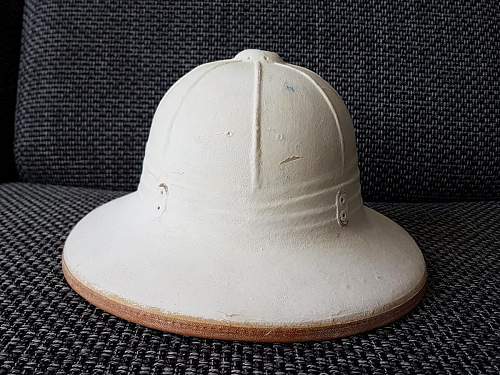 Felt german pith helmets