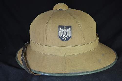 Pith helmet; 1st pattern