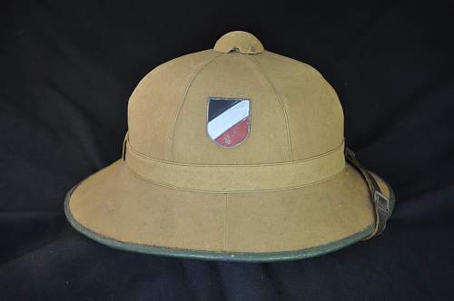 Pith helmet; 1st pattern