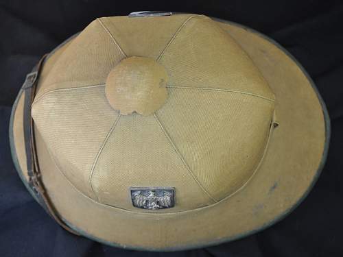 Pith helmet; 1st pattern