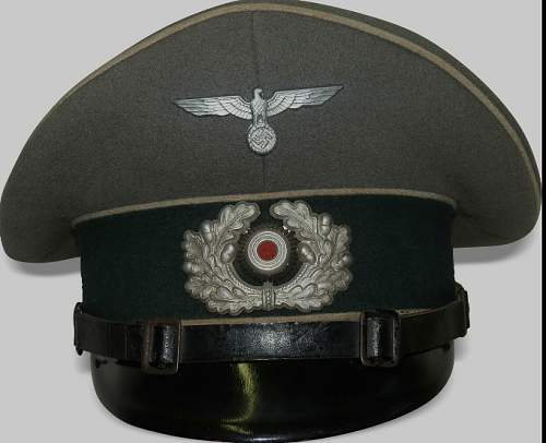 Heer Infantry EM/NCO Visor Cap - Opinions Please!