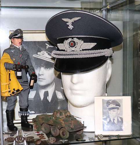 Some Luftwaffe visor caps and other things....