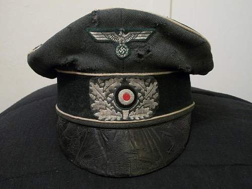 My new Heer infantry field visor cap (Feldmutze alter Art)