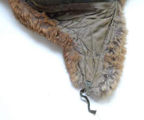 Original Wehrmacht Winter Pelmütze?