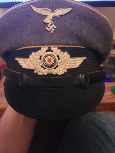 Luftwaffe NCO cap, unit ID?