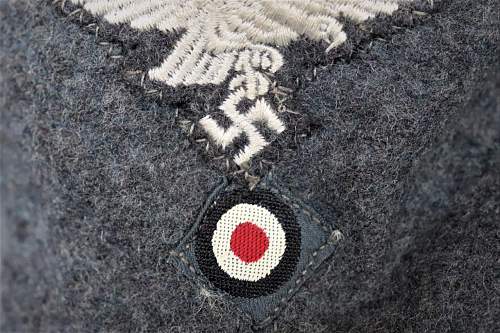 Luftwaffe Other Ranks Einheitsfeldmütze with two piece insignia