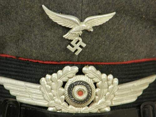 Visor caps , Army Nachtrichten (signals) Nco and Luftwaffe Flak Nco