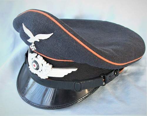 Is this Luftwaffe Signals NCO Visor real or fake