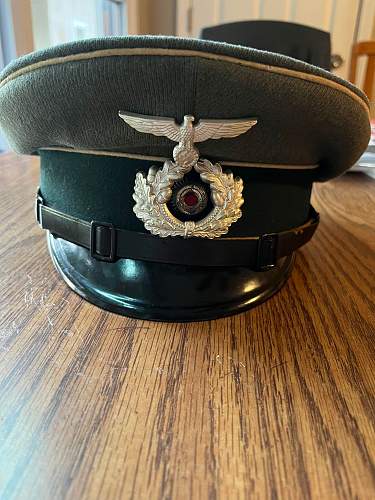 First NCO Heer Visor. Does it look OK?