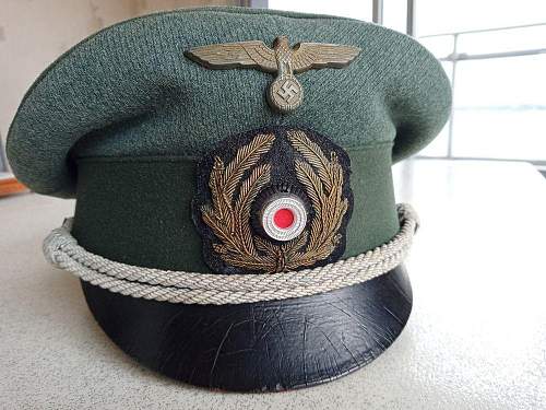 Coastal artillery visor