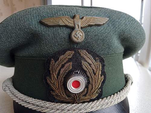 Coastal artillery visor