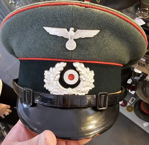 German Artillery cap/visor