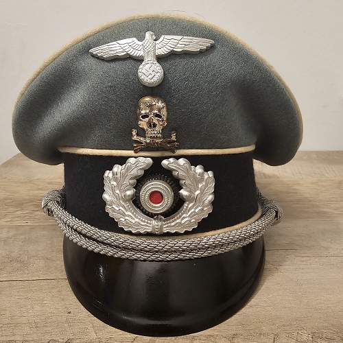17th Infantry Regiment Officers Visor With Branunschweig Skull - For review and c