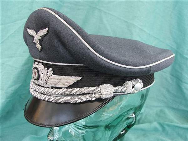 Luftwaffe officer Schirmmütze