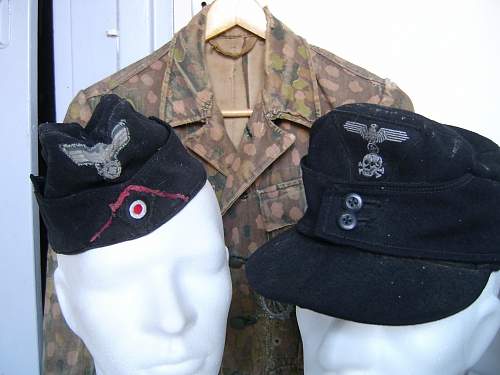 Black Panzer caps