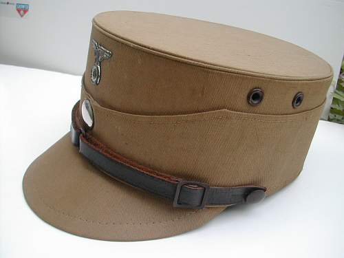 Early Paramilitary Headgear