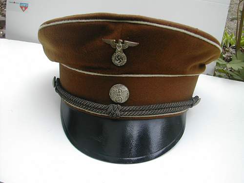 Early Paramilitary Headgear