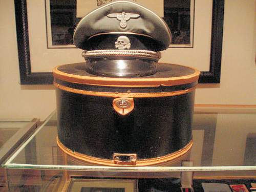 Private Purchase Named Gray SS Officers Schirmmütze