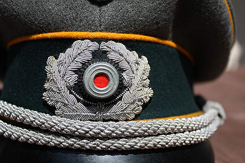 cavalry visor