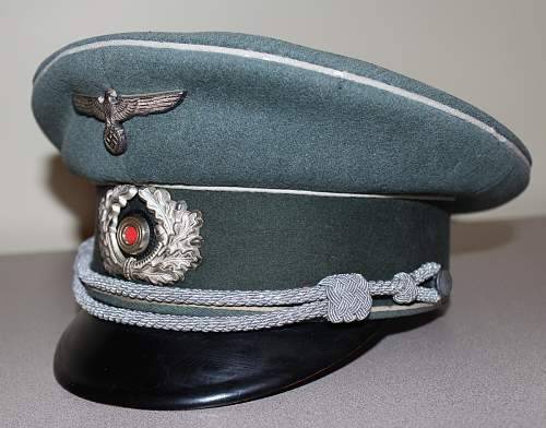 My first Heer Infantry Officer Schirmmütze.