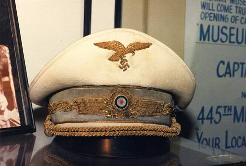 Goering white cap fake ca. 1973