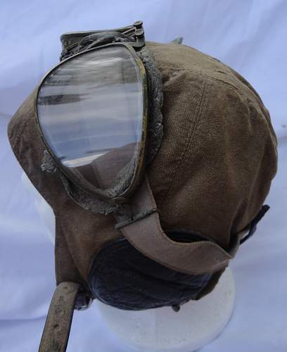 Luftwaffe LKP101S flight helmet with goggles