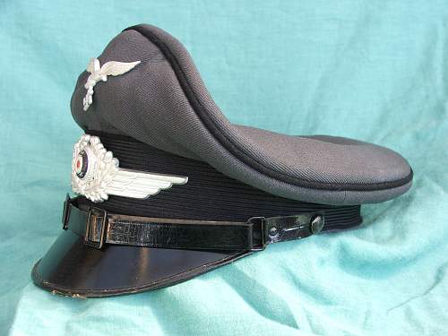 Luftwaffe OR/NCO visor cap with black piping