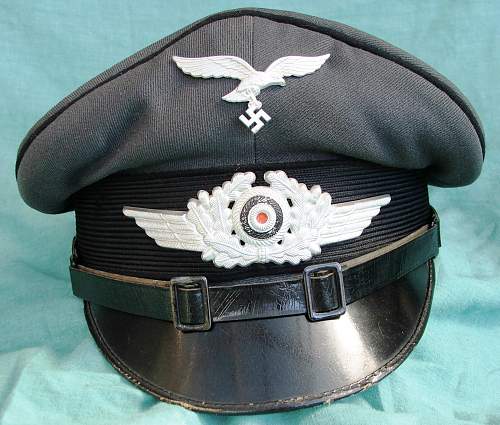 Luftwaffe OR/NCO visor cap with black piping
