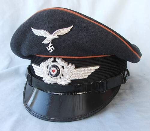 Luftwaffe OR/NCO schirmmütze with copper brown piping