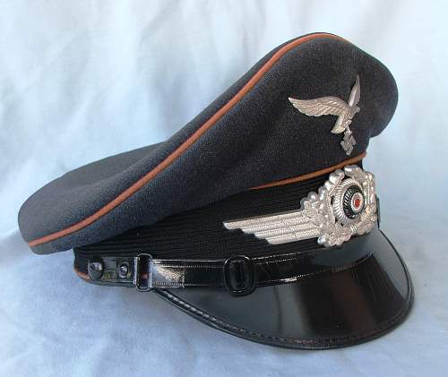Luftwaffe OR/NCO schirmmütze with copper brown piping