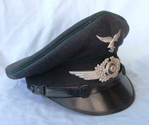 Luftwaffe OR/NCO Schirmmütze with dark green piping