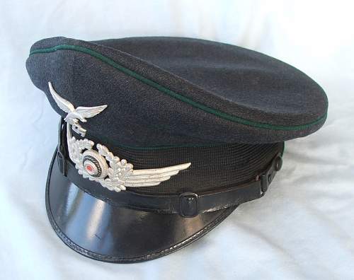 Luftwaffe OR/NCO Schirmmütze with dark green piping