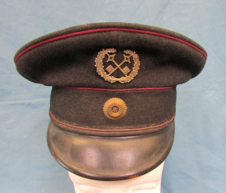 Unknown Third Reich Visor?