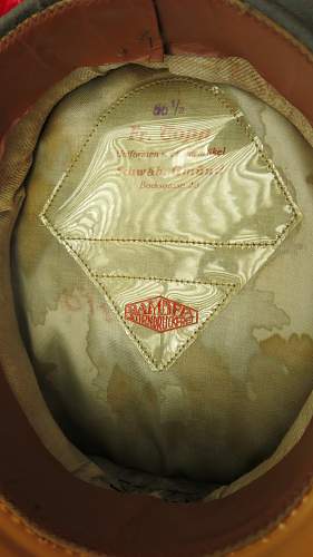 Heer Mountain Troops Officer's visor cap, with edelweiss traditions badge