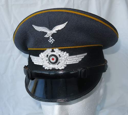 Robert Lubstein 1939 dated Luftwaffe Flight visor cap
