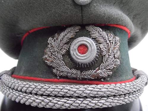 Artillery officer