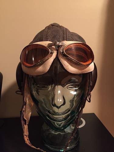 Luftwaffe winter flight cap and goggles