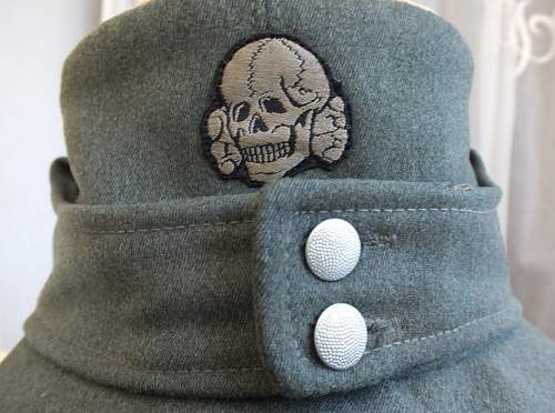 SS Officer's M43 cap w/ two-piece insignia