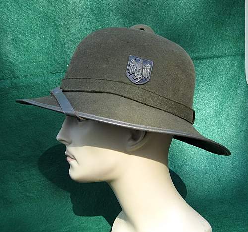 Is this a original DAK Pith Helmet?